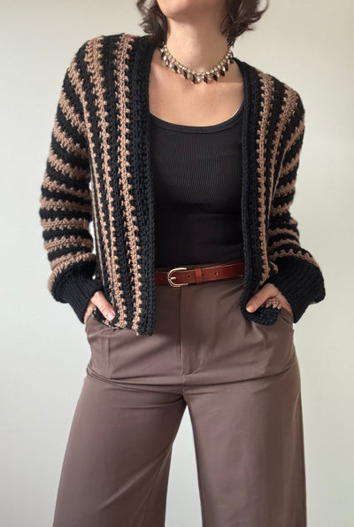 Lania Cardigan crochet pattern + Video Tutorial.